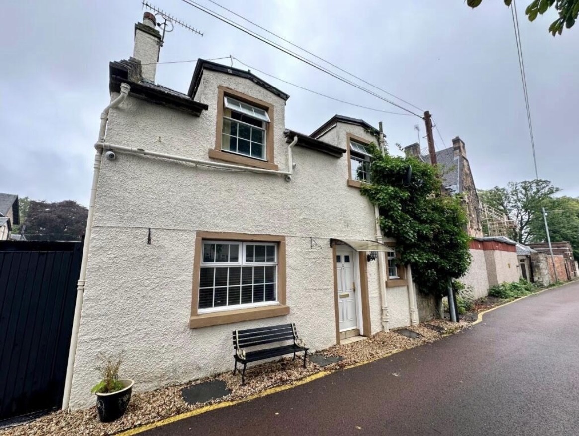 Additional image 3 of 4 Bed Detached House, Farm Road, G41, N1 7GU