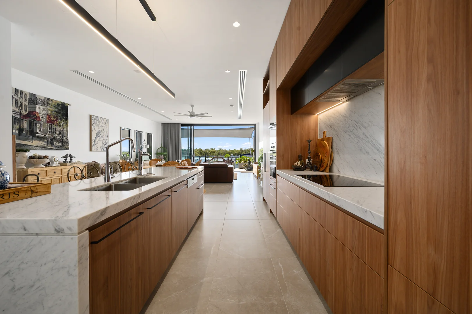 Additional image 7 of 5/2 Marina Promenade, Paradise Point QLD 4216