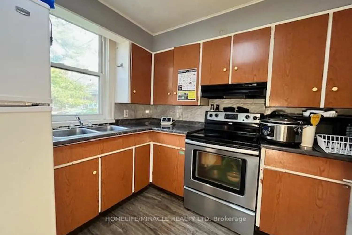 Additional image 10 of 732 Mill Street