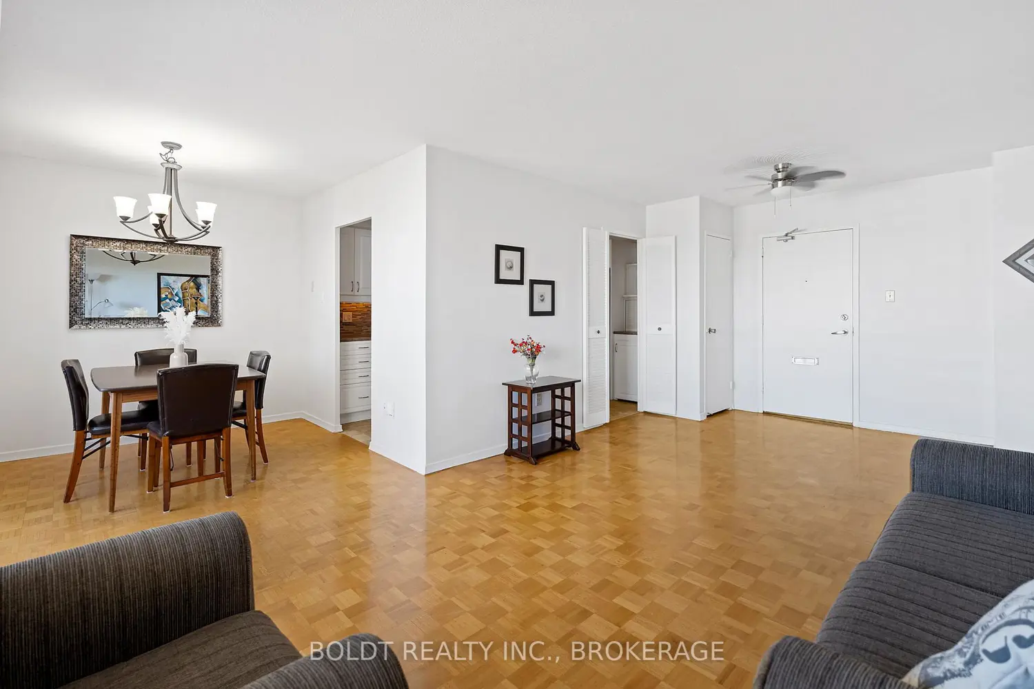 Additional image 6 of 35 Towering Heights Boulevard 1008