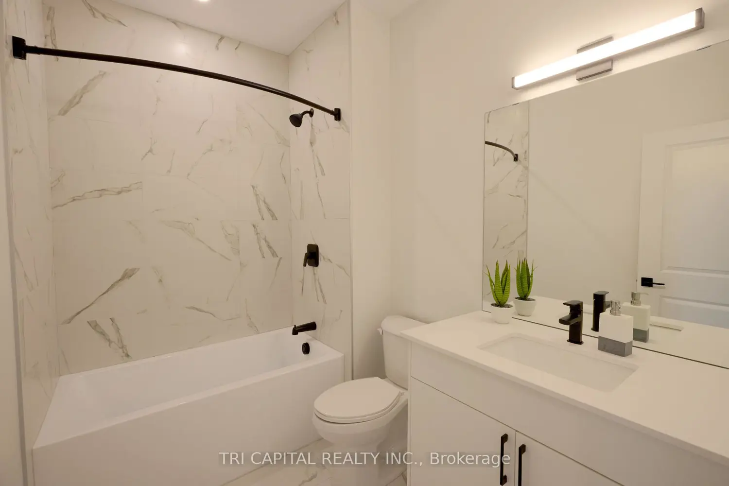 Additional image 16 of 3425 Grand Oak Crossing 31