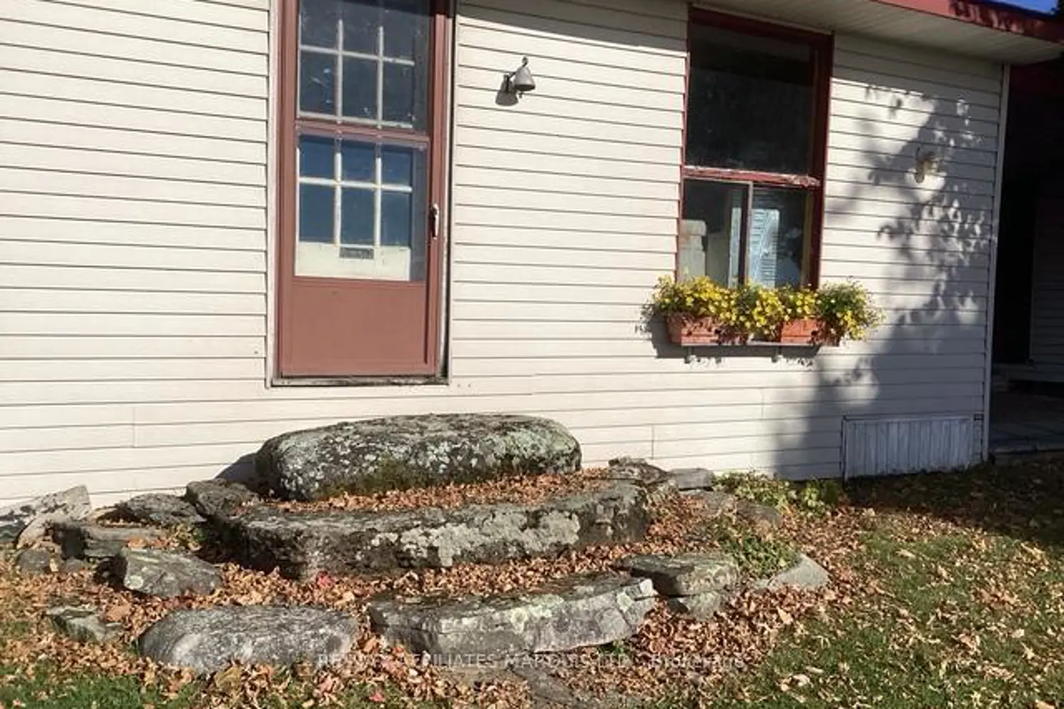 Additional image 2 of 38 Hamilton Island Road