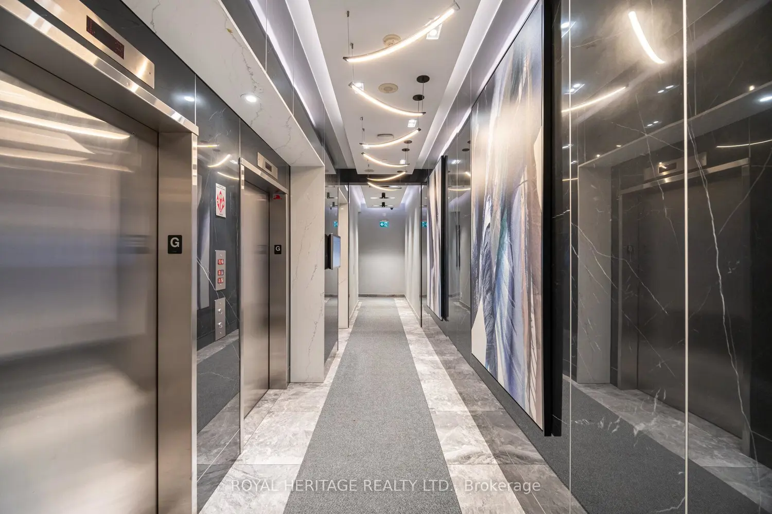 Additional image 4 of 12 Yonge Street 611