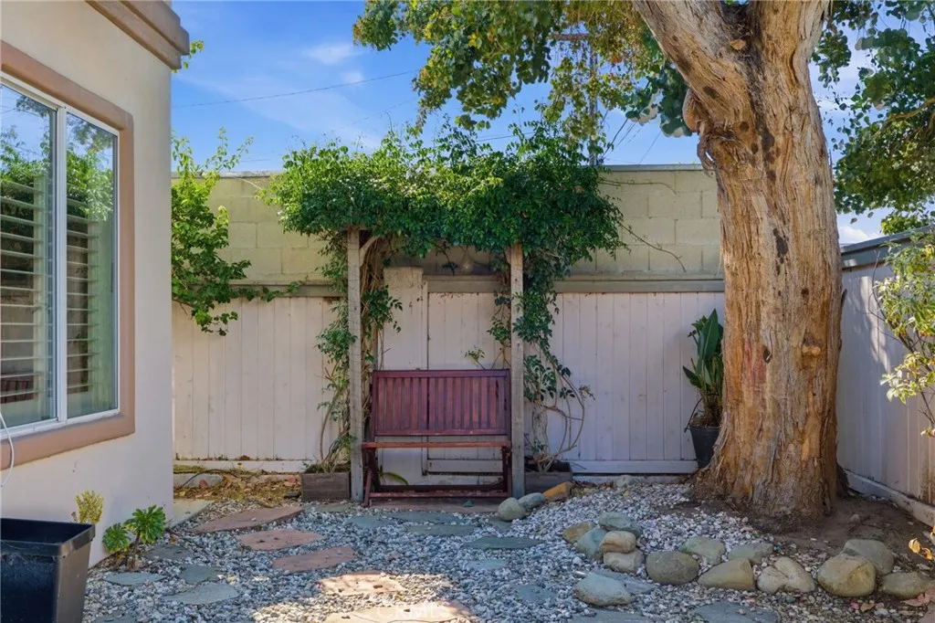 Additional image 95 of 2409 Ruhland Ave. Unit B, Redondo Beach, CA 90278