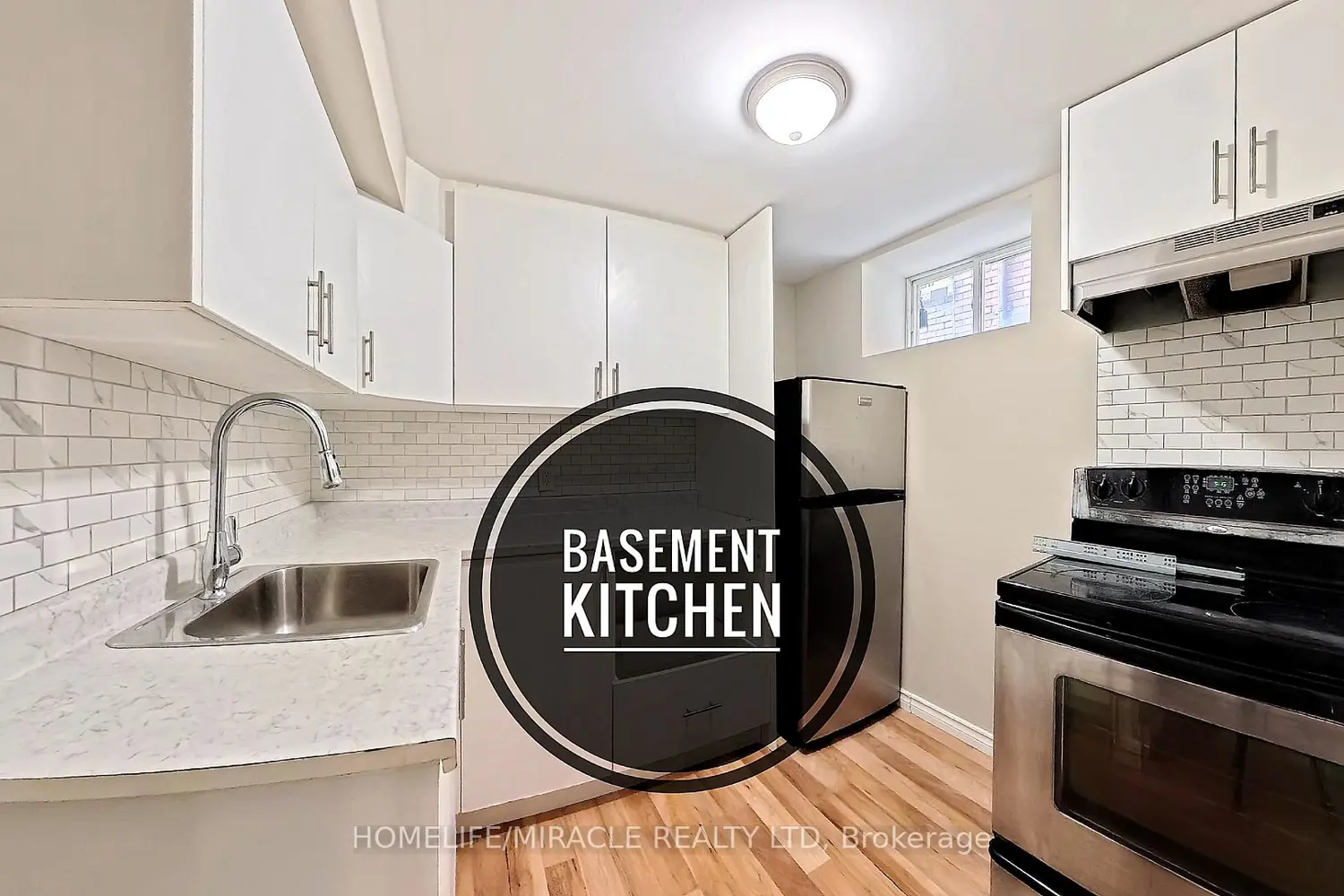 Additional image 9 of 25 Spadina Avenue