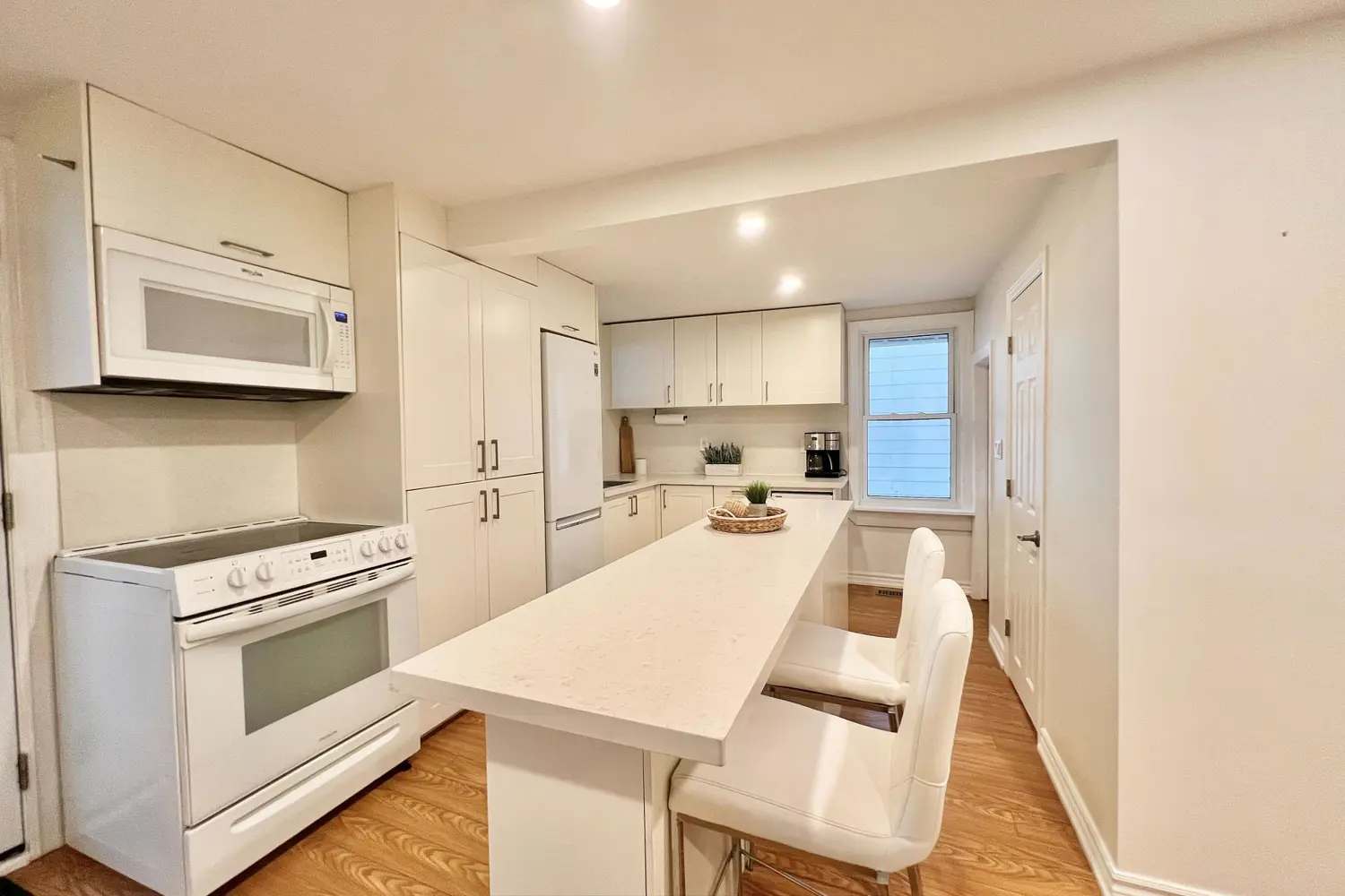 Additional image 10 of 248 Dufferin Avenue