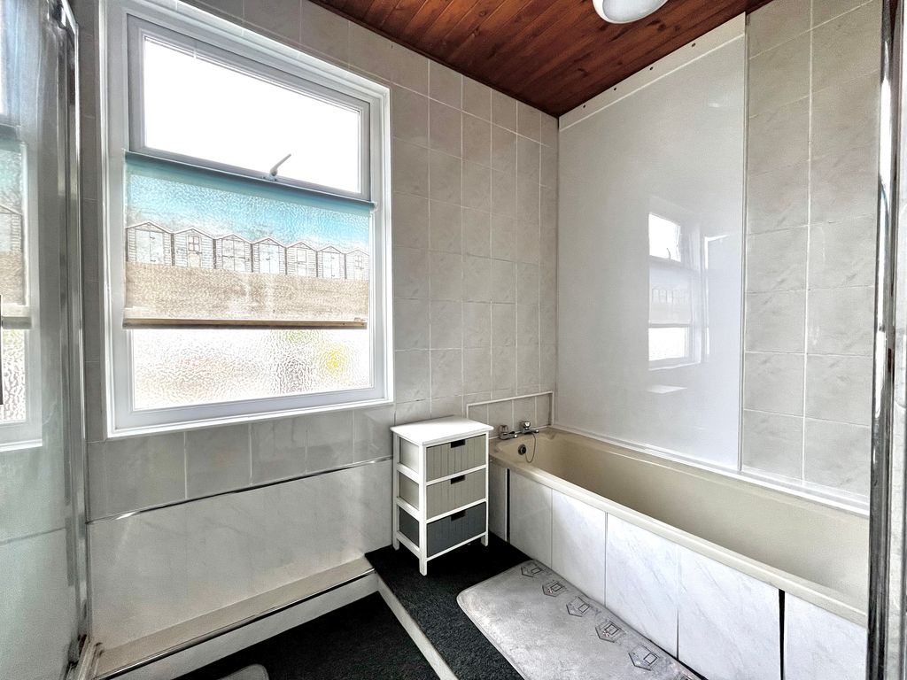 Additional image 12 of 3 bed property to rentEndsleigh Park Road, Plymouth PL3