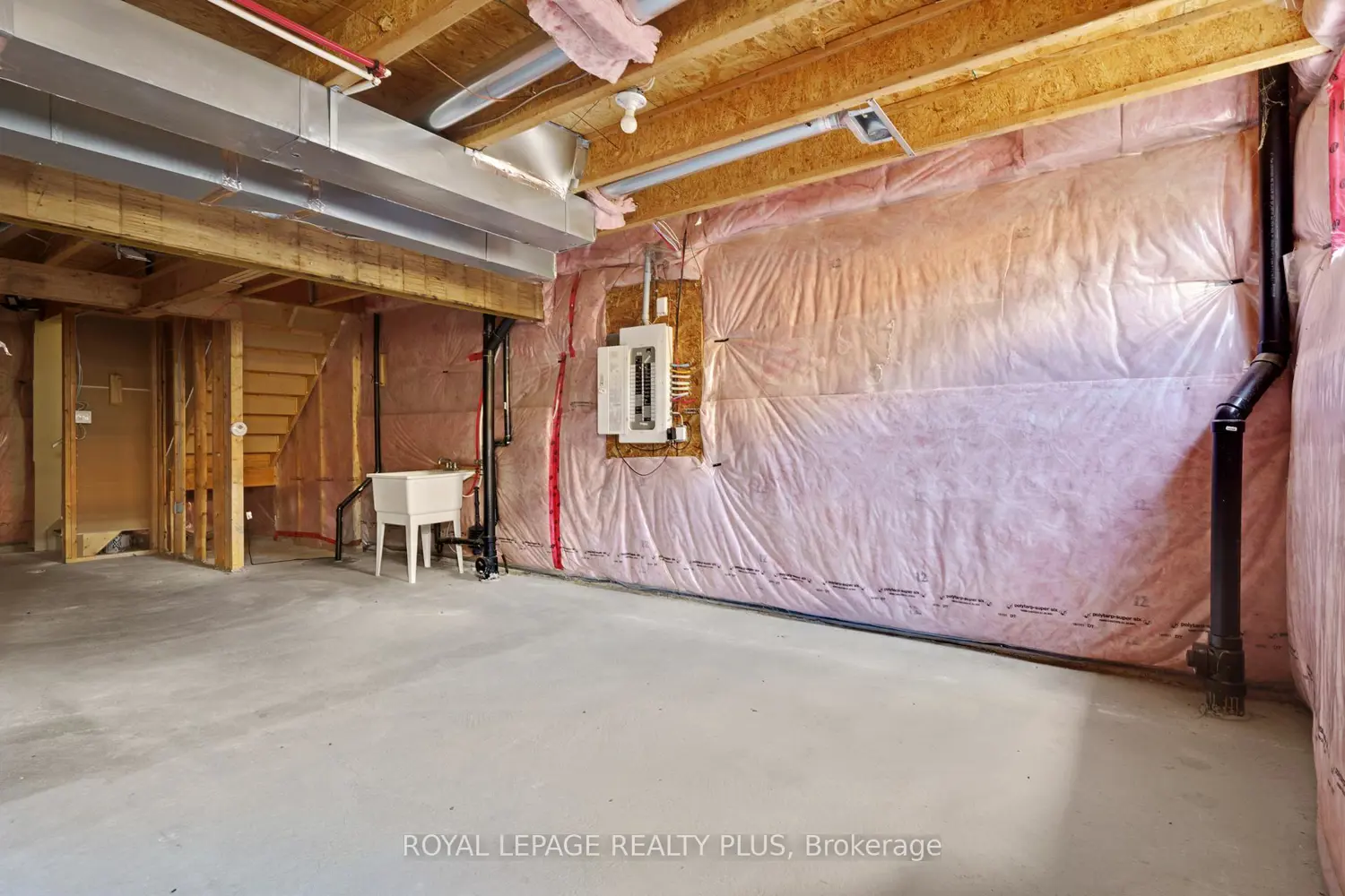 Additional image 19 of 267 Grovehill Crescent