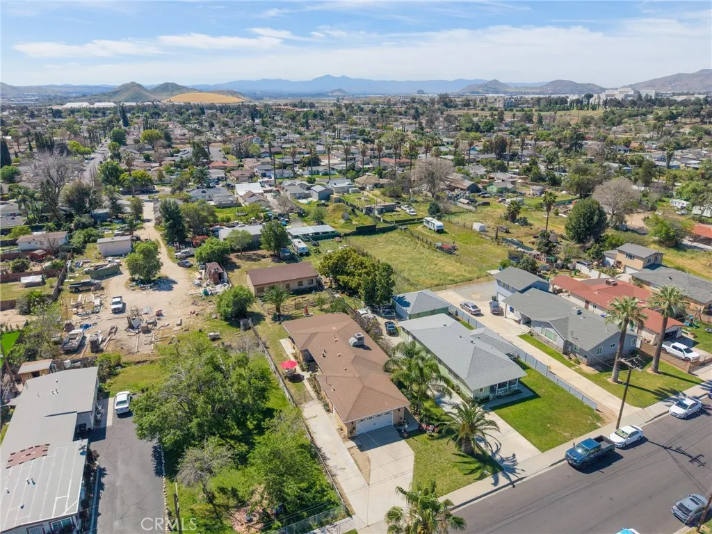 Additional image 66 of 938 W Laurel St, Colton, CA 92324