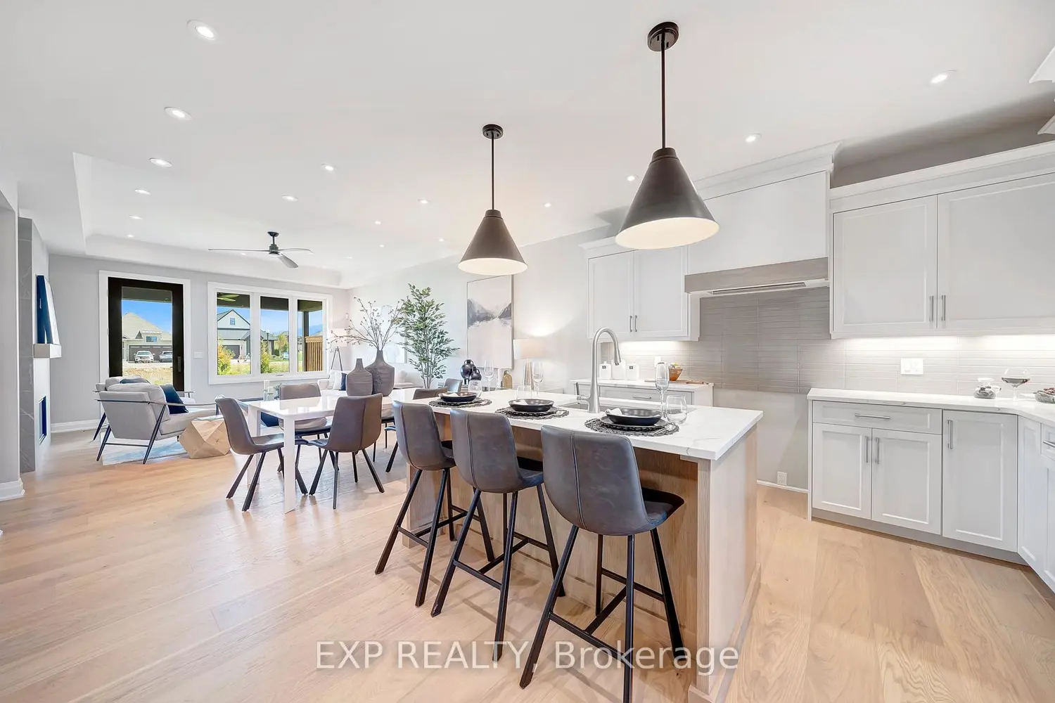 Additional image 2 of 296 Perth Trail H