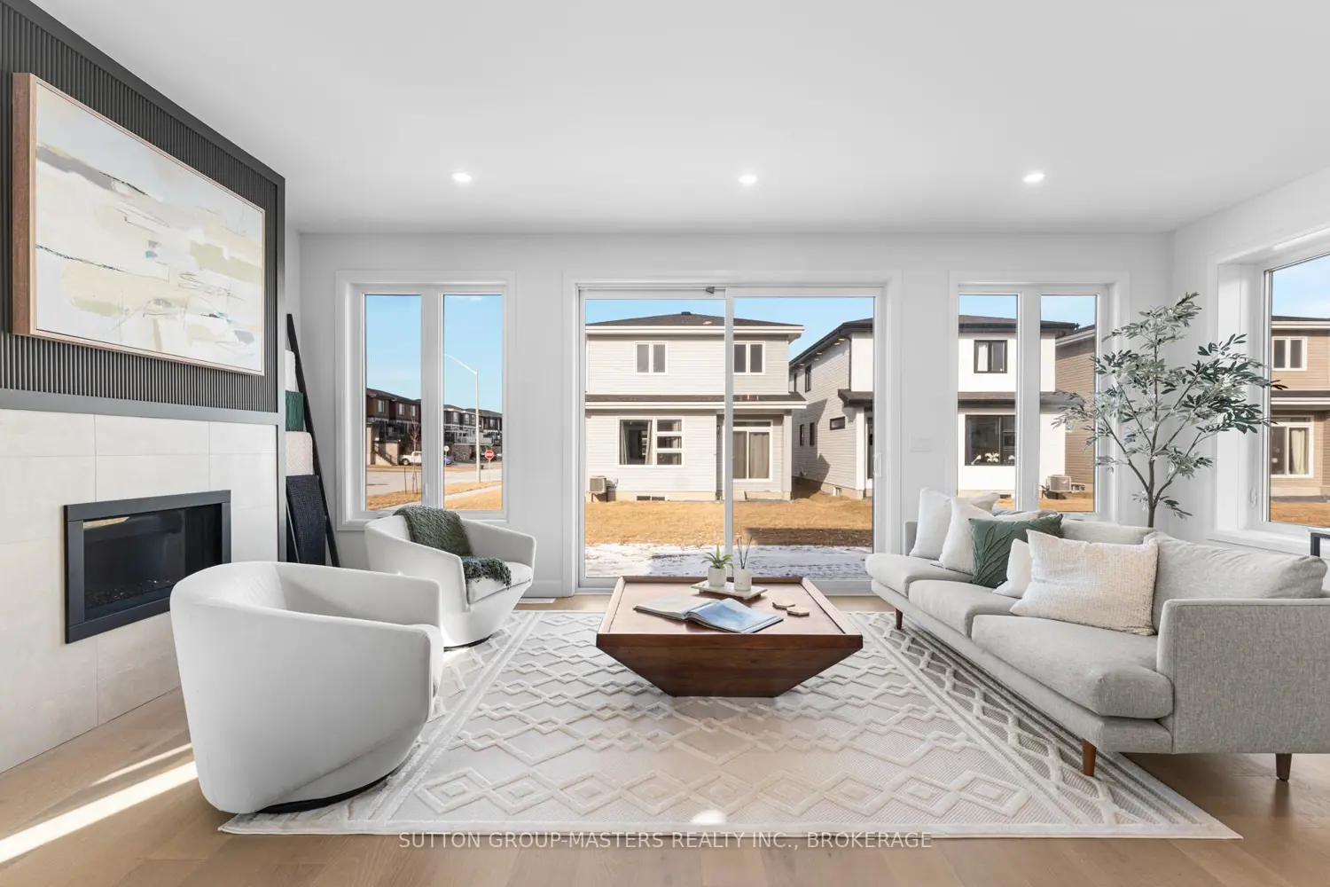 Additional image 4 of 204 Superior Drive