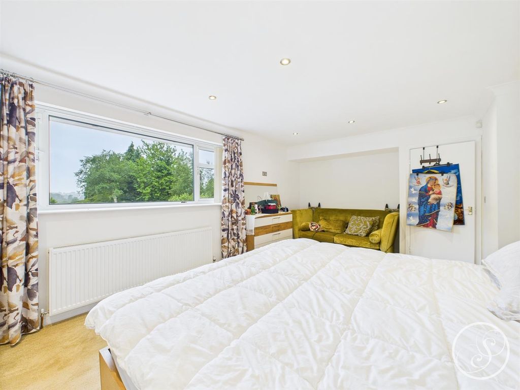 Additional image 19 of 4 bed detached house to rentLing Lane, Scarcroft, Leeds LS14