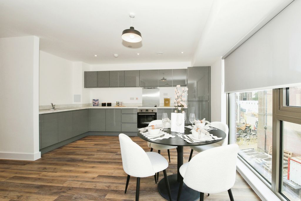 Additional image 2 of 3 bed flat to rentCattle Market Road, Peterborough PE1