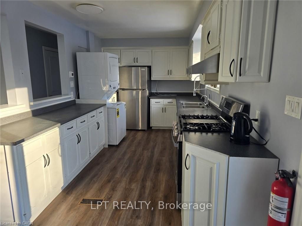 Additional image 4 of 593 Mount Anne Drive, Waterloo, ON, N2L 4W6