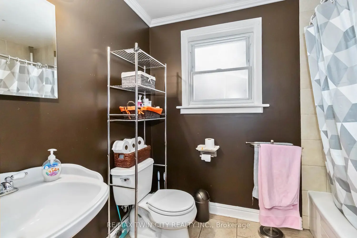 Additional image 11 of 107 Grand Street