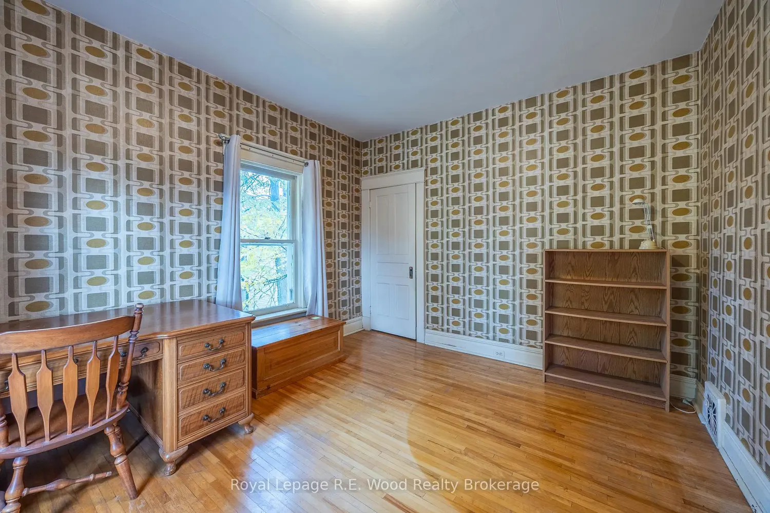 Additional image 11 of 48 Lisgar Avenue