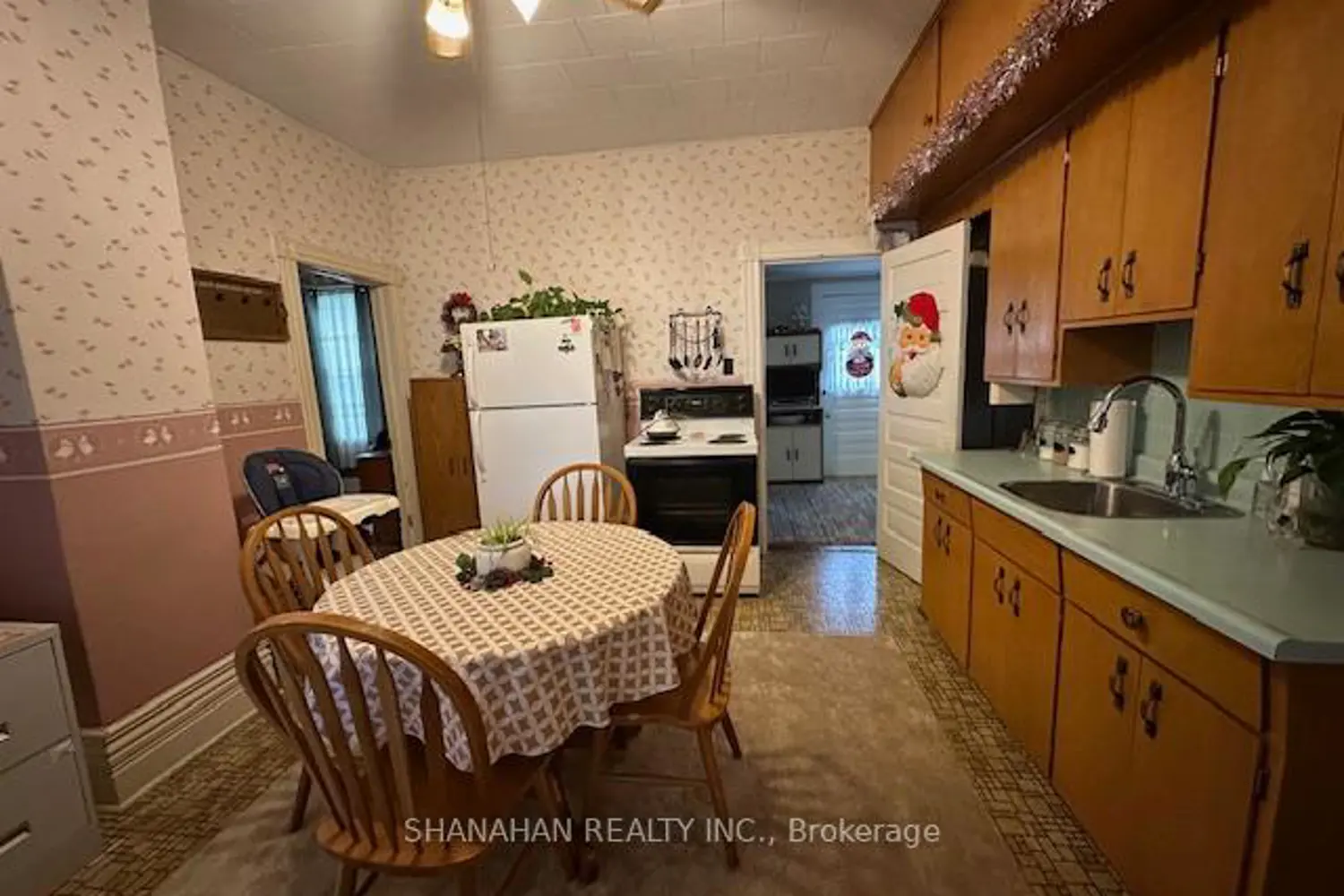 Additional image 12 of 597 Simcoe Street