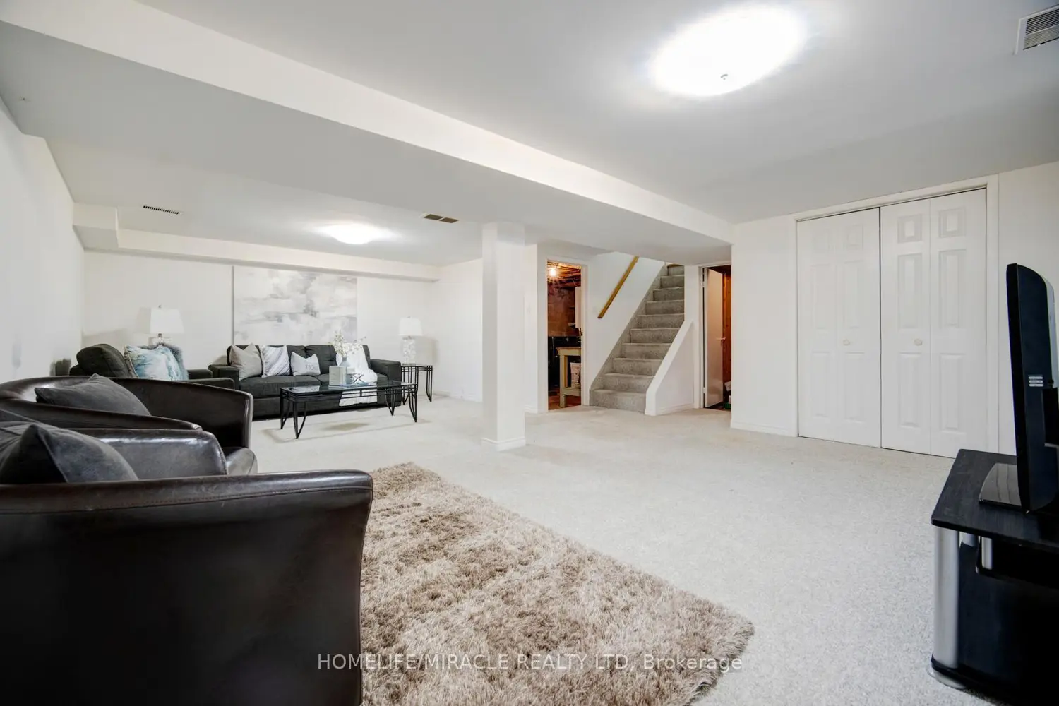 Additional image 16 of 201 Emerson Avenue