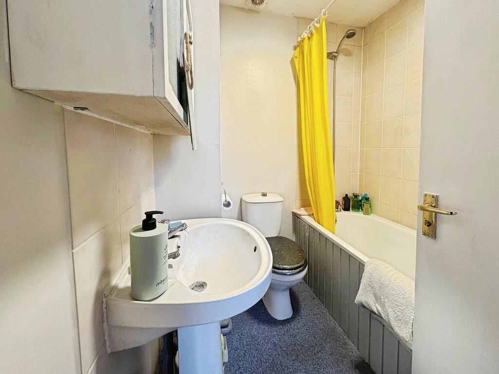 Additional image 9 of Church Hill, Templecombe