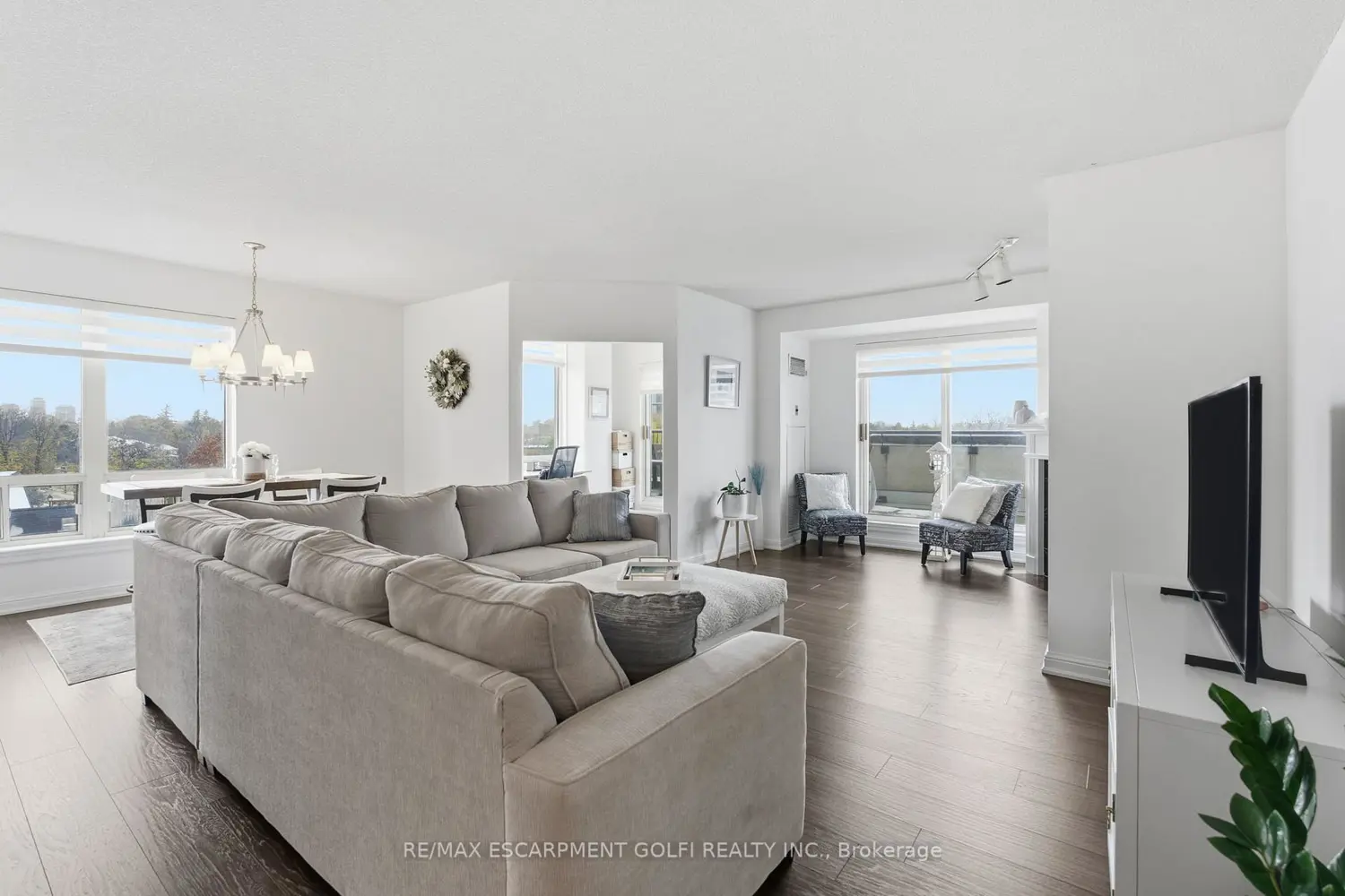 Additional image 5 of 430 Pearl Street 403