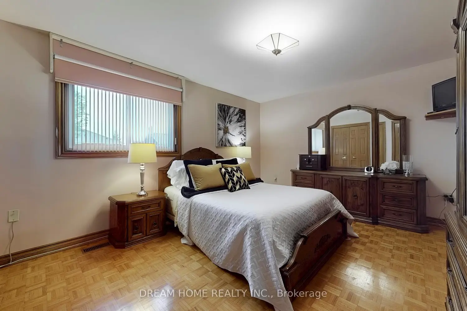 Additional image 8 of 7737 Mount Carmel Boulevard