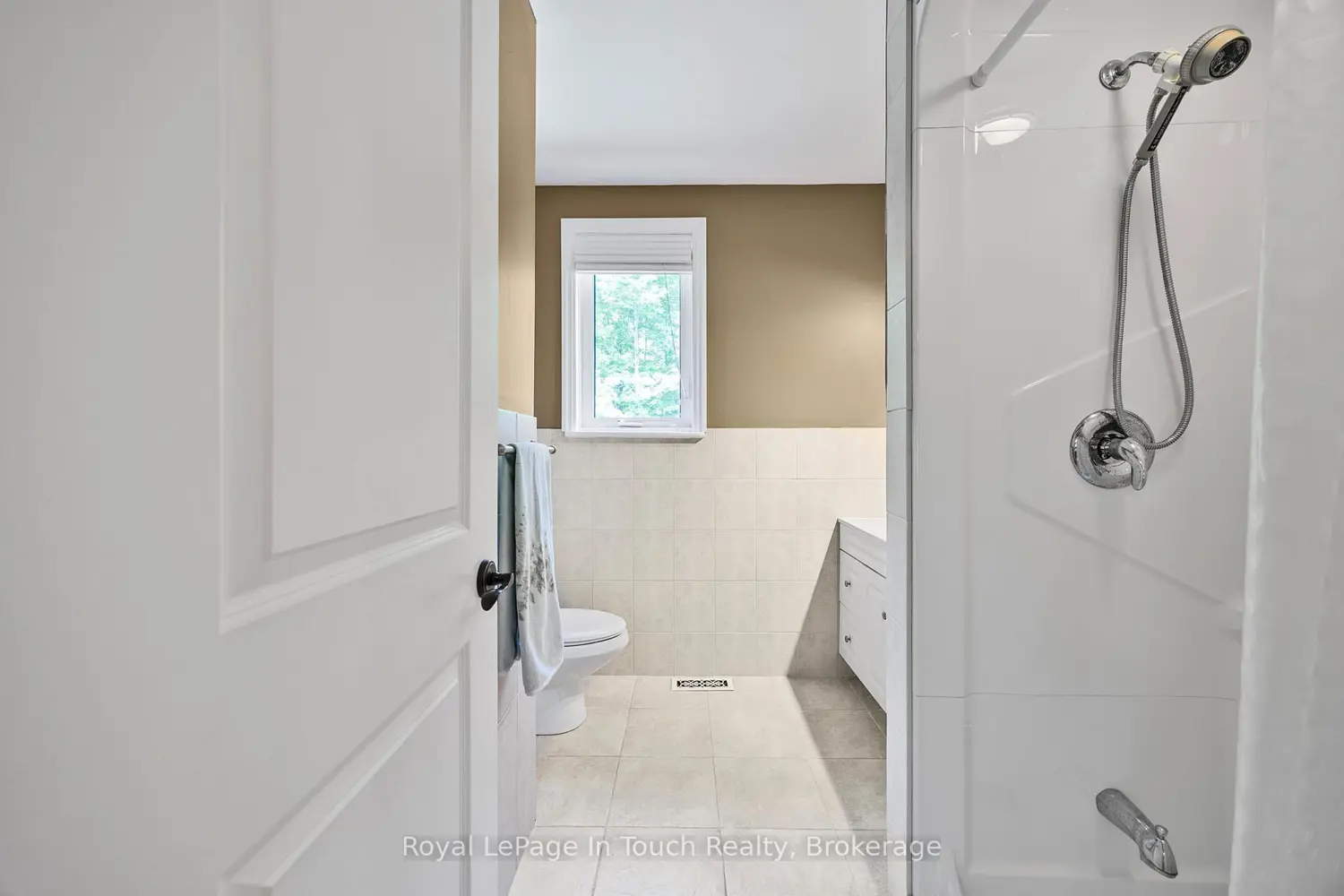 Additional image 11 of 726 Pennorth Drive