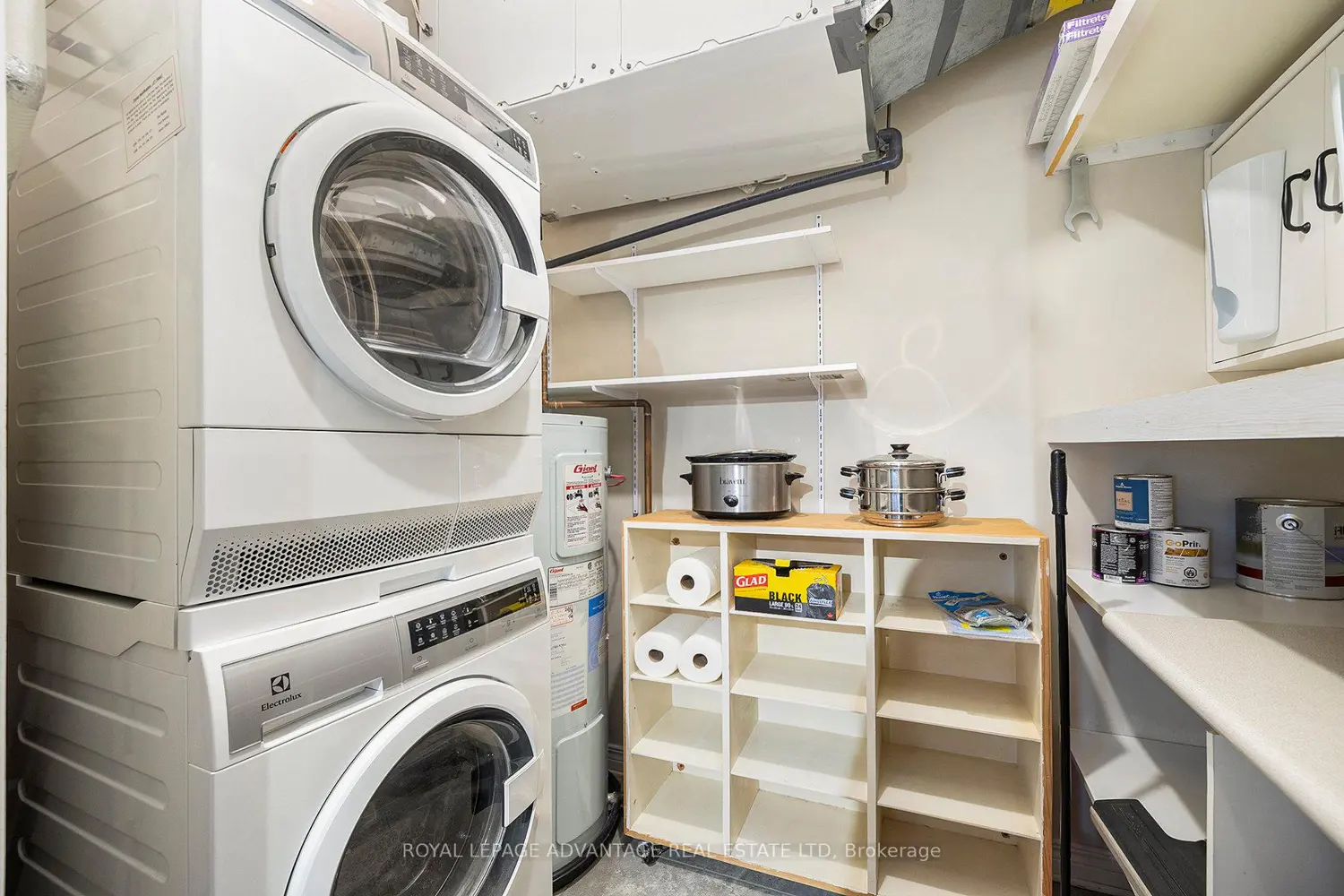 Additional image 14 of 23 Rogers Road 107