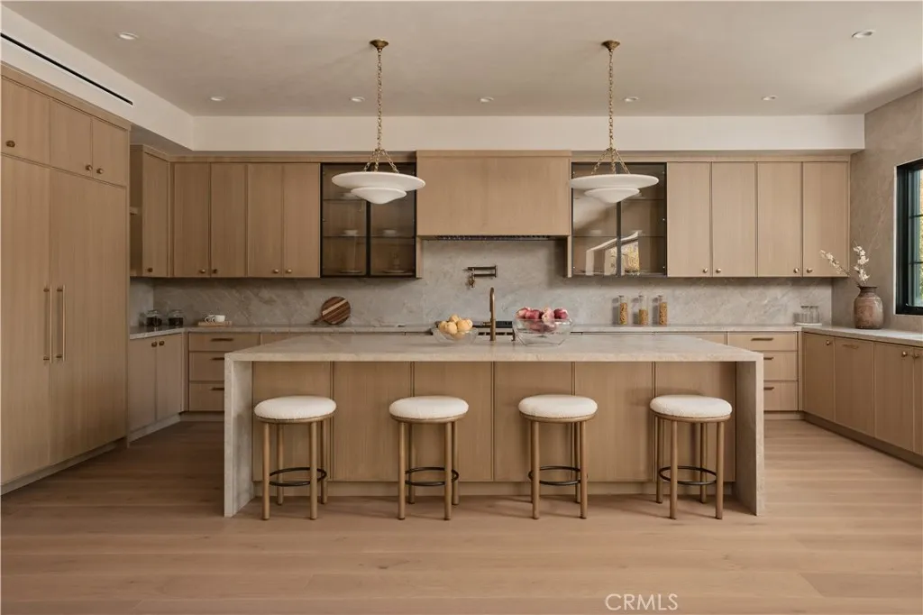 Additional image 12 of 13024 Bloomfield Street, Studio City, CA 91604