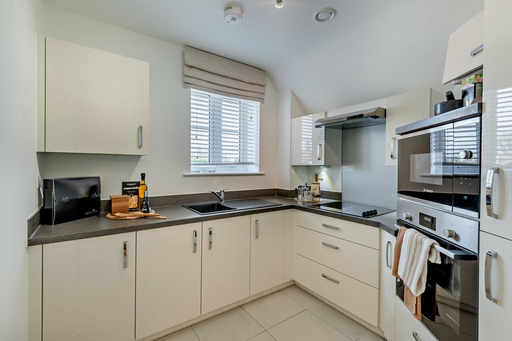 Additional image 2 of 1 bed flat to rentStanley Gardens, Garstang, Preston PR3