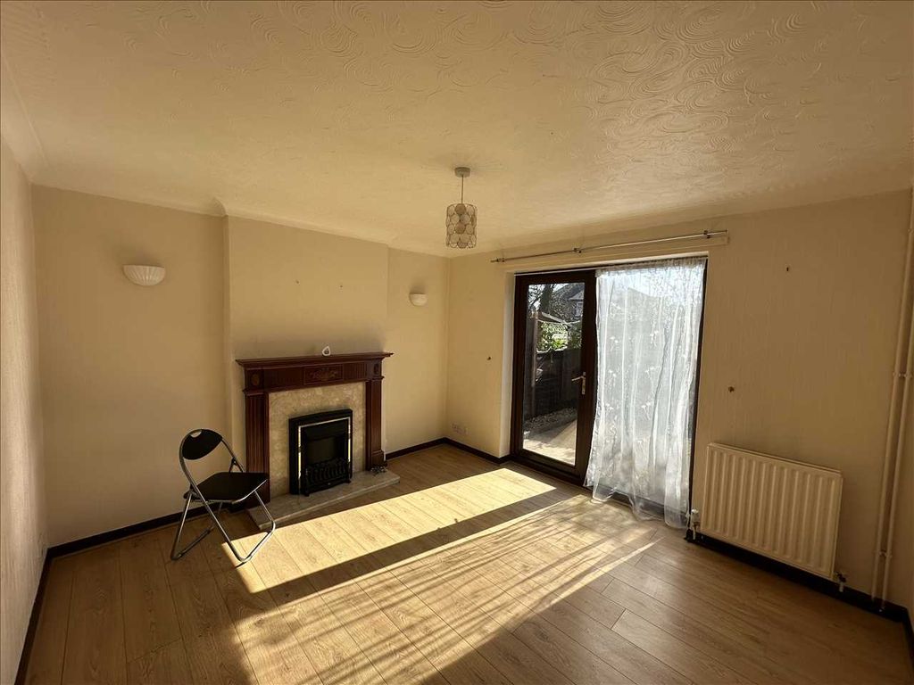Additional image 3 of 2 bed town house to rentMackender Court, Scunthorpe, Scunthorpe DN16