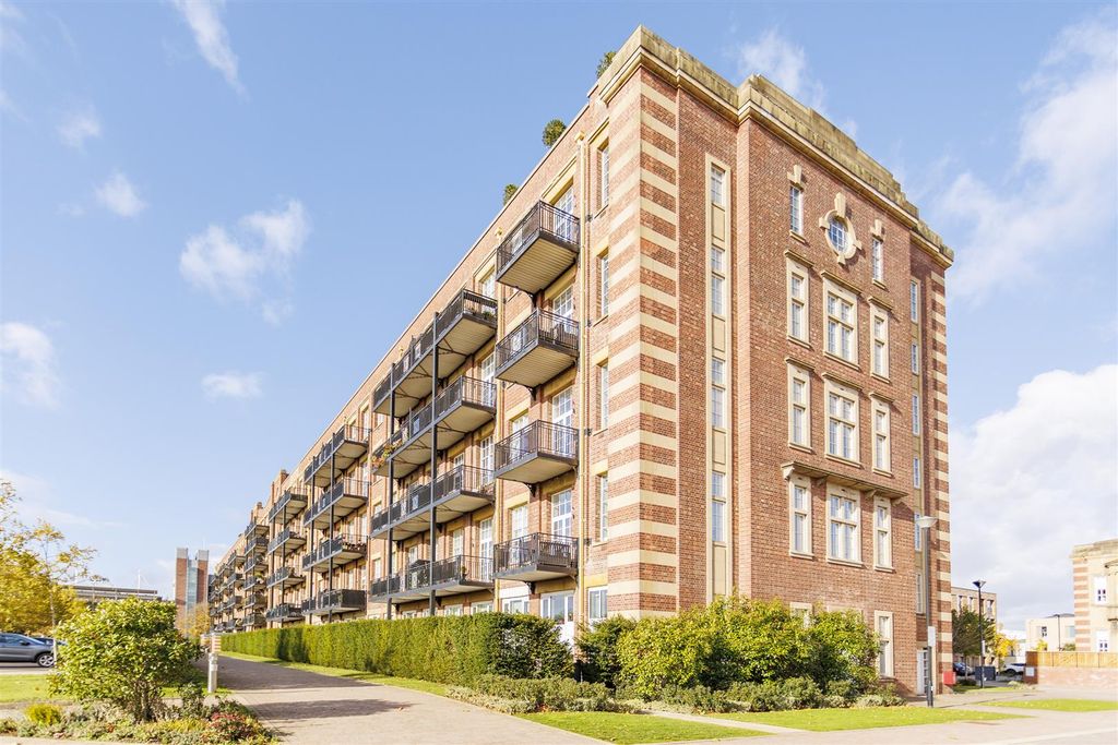 Additional image 39 of 3 bed flat to rentThe Residence, Bishopthorpe Road, York YO23