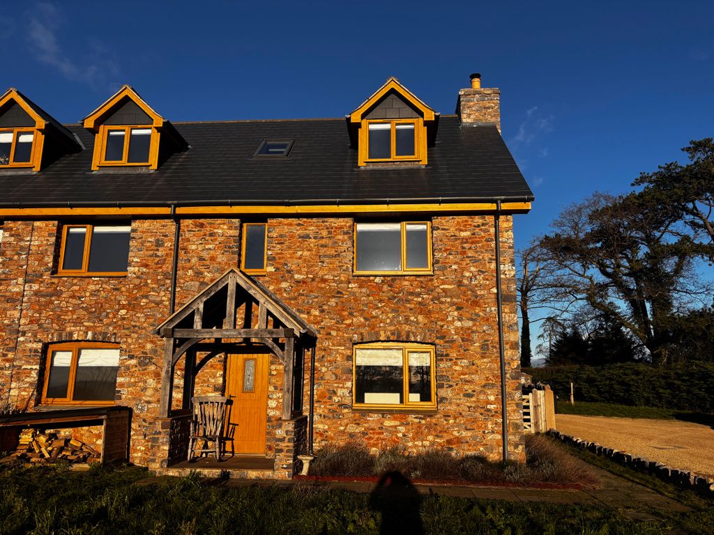 4 bed semi-detached house to rentWrington Hill, Wrington BS40