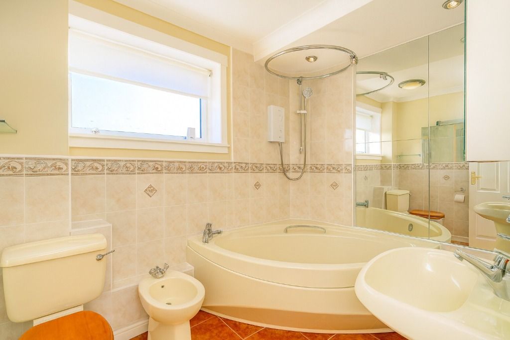 Additional image 9 of 4 bed terraced house to rentCampview Terrace, Dalkeith EH22