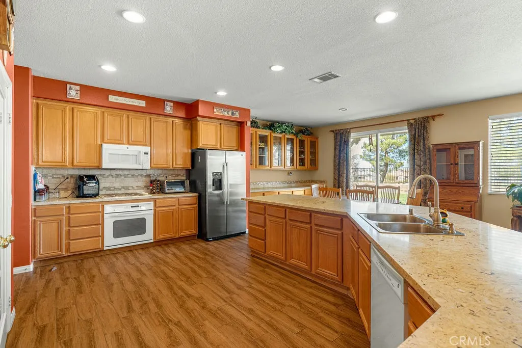 Additional image 41 of 3201 Club Rancho Dr, Palmdale, CA 93551