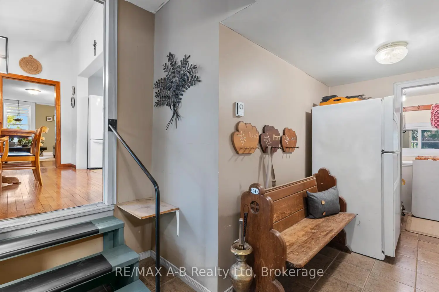 Additional image 2 of 24189 Wellburn Road