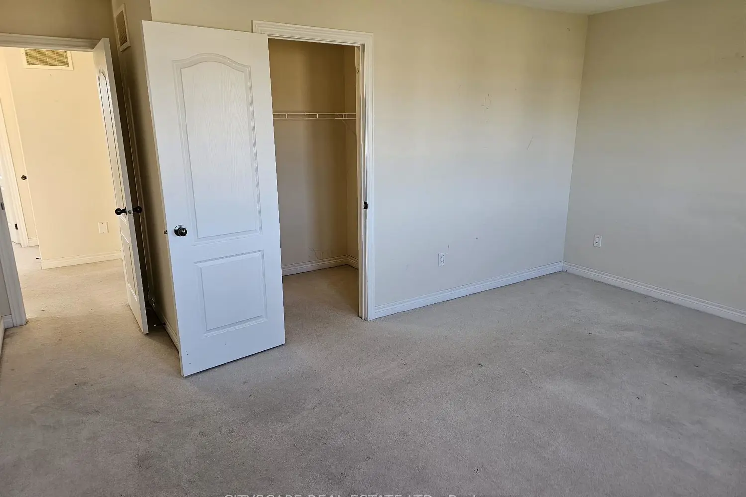 Additional image 7 of 6366 Dilalla Crescent