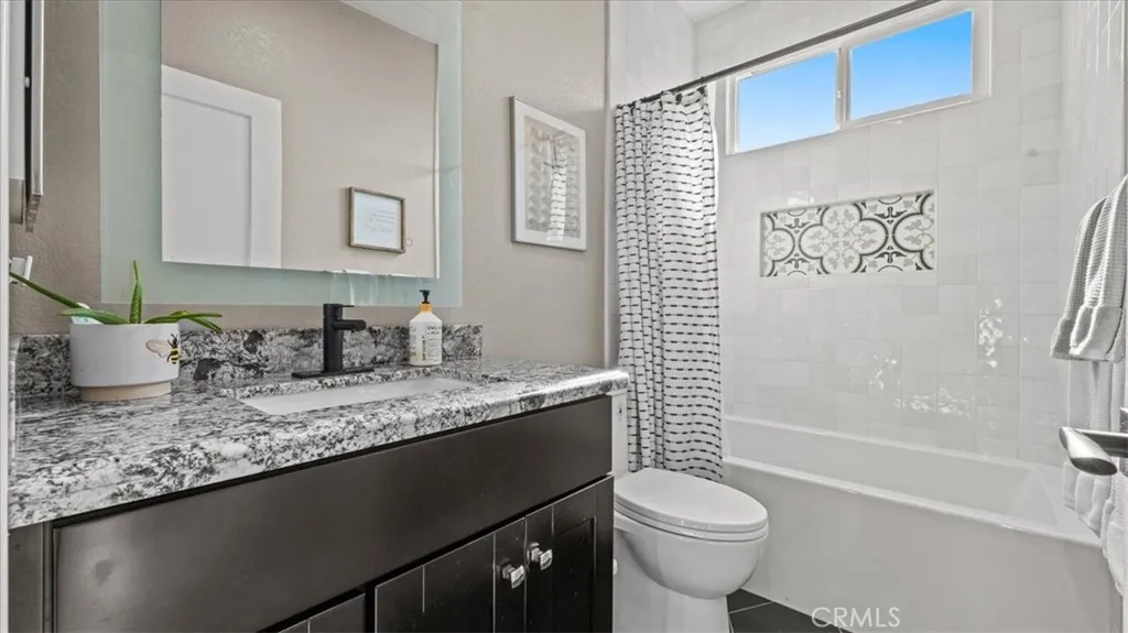 Additional image 14 of 2816 W Sunnyview Ave, Rialto, CA 92377