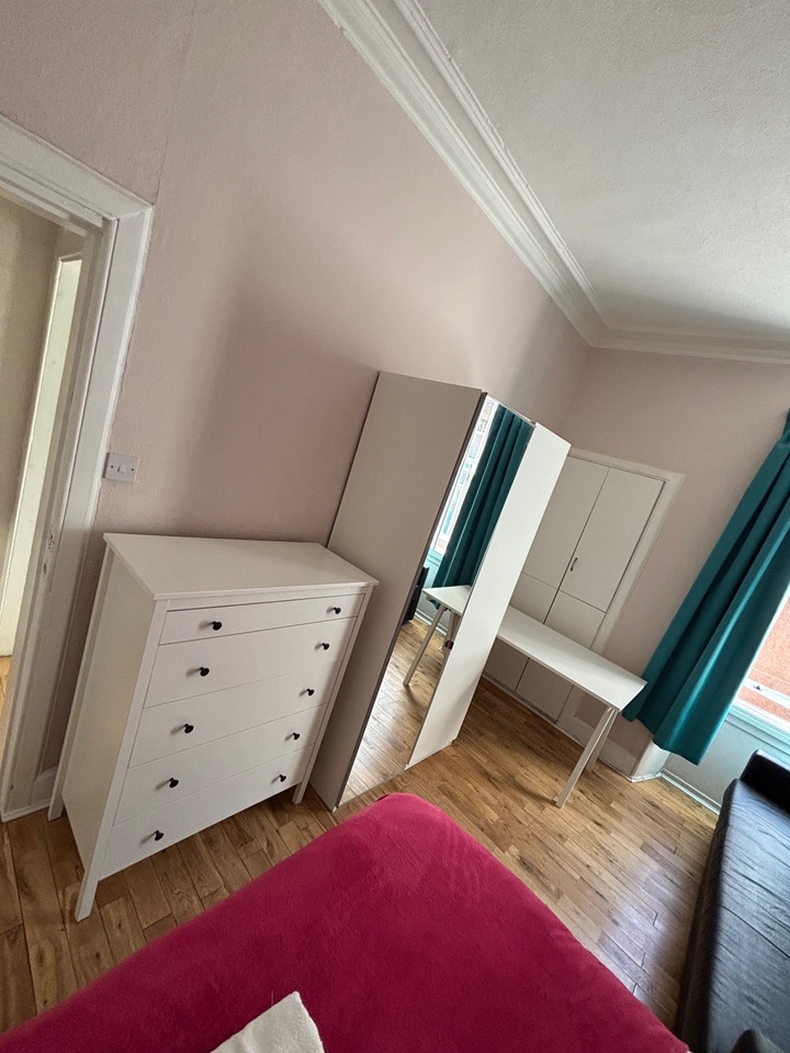 Additional image 35 of 3 Bed Flat, Saint Mary's Street, EH1, N1 7GU