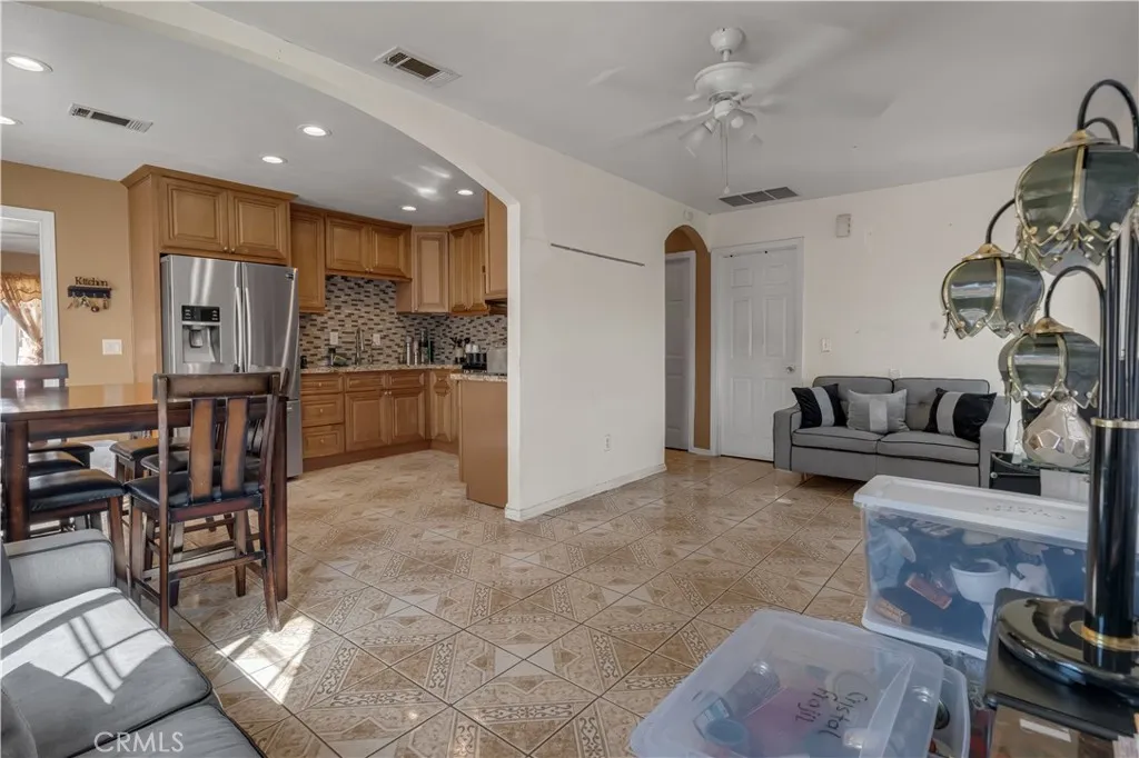 Additional image 16 of 21931 Violeta Avenue, Hawaiian Gardens, CA 90716