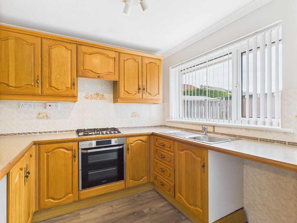 Additional image 6 of 3 bed semi-detached house to rentLoch Park Avenue, Carluke ML8