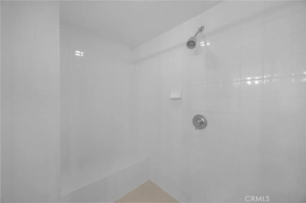 Additional image 88 of 300 E 4th St Unit 115, Long Beach, CA 90802