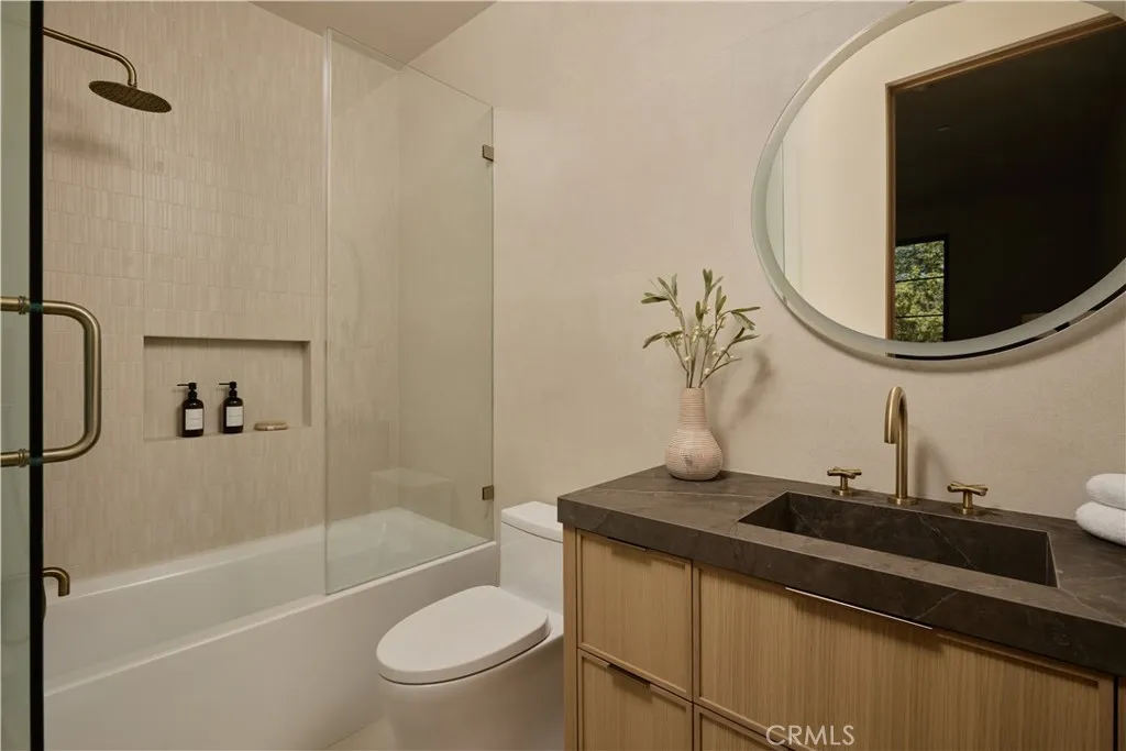 Additional image 31 of 13024 Bloomfield Street, Studio City, CA 91604