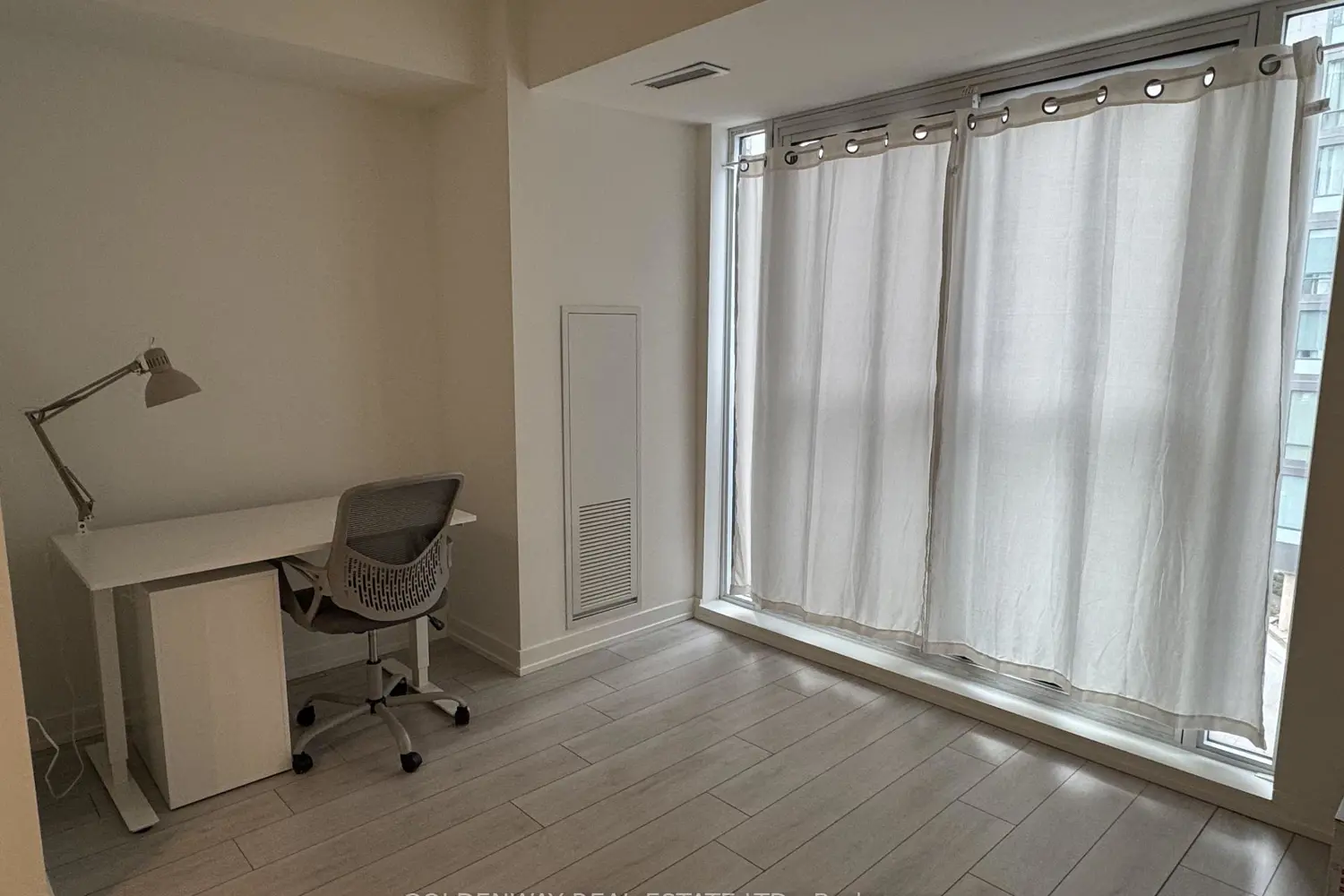 Additional image 5 of 55 Duke Street 405