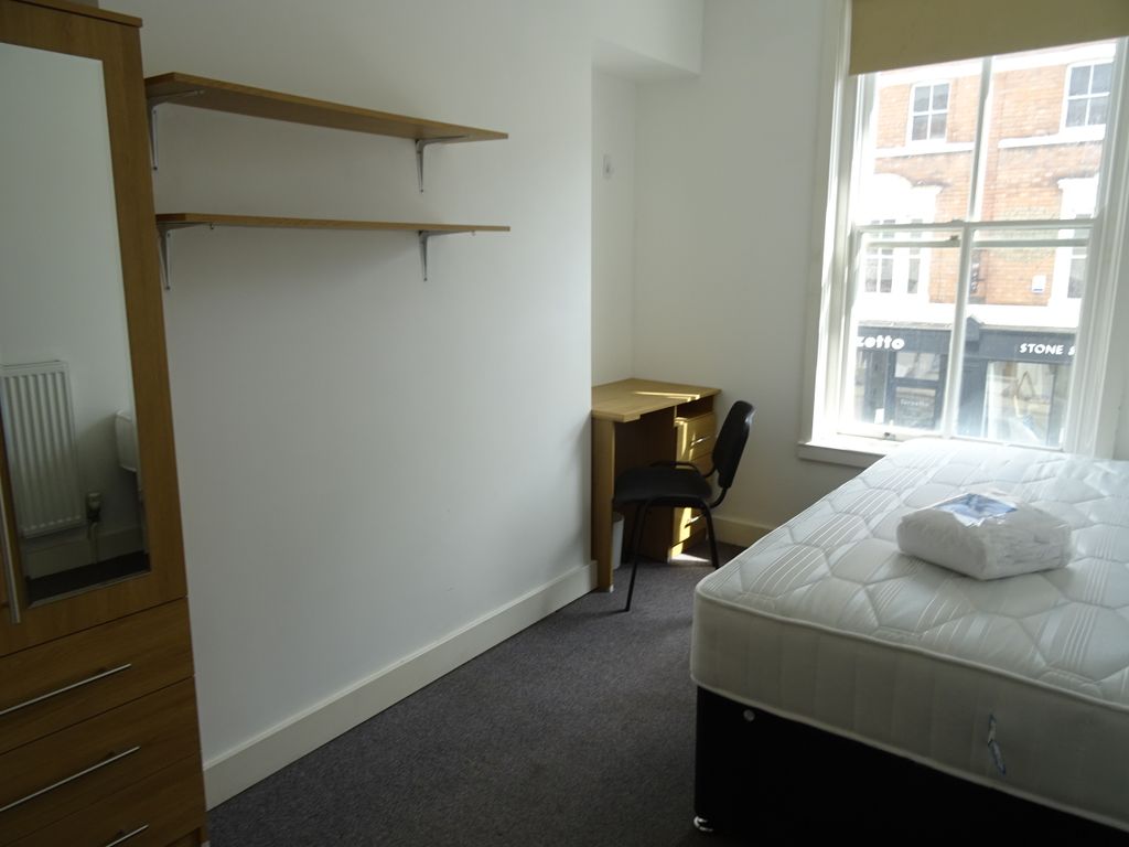 Additional image 5 of 8 bed flat to rentRegent Street, Leamington Spa CV32