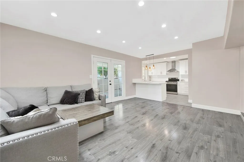 Additional image 14 of 11020 Whitegate Ave, Sunland, CA 91040