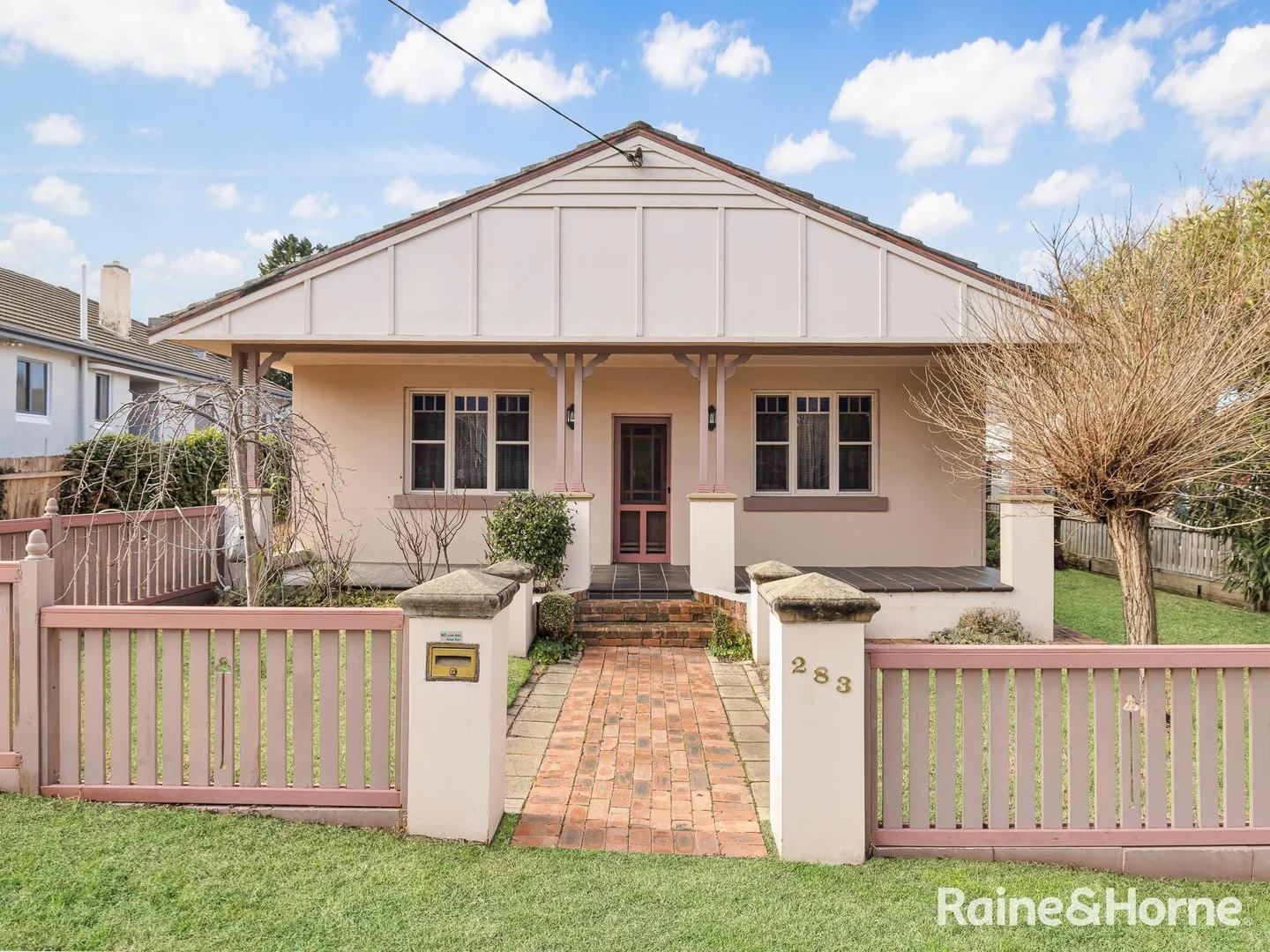 283 Piper Street, Bathurst NSW 2795