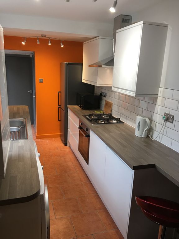 Additional image 2 of 4 bed terraced house to rentNorthcote Street, Northampton NN2