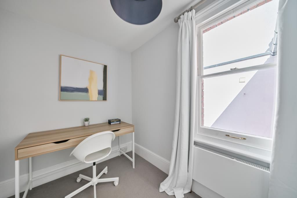 Additional image 16 of 3 bed flat to rentTown Centre, Henley-On-Thames RG9