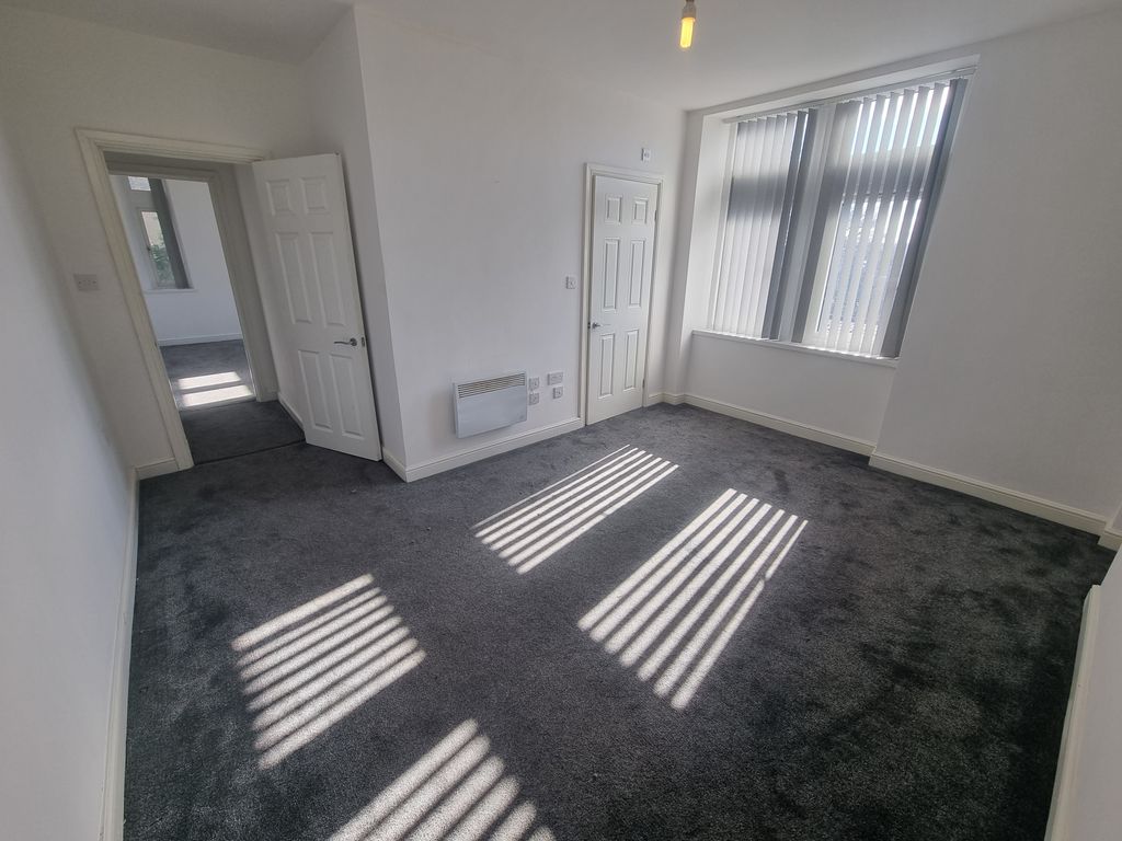 Additional image 3 of Block of flats to rentShaftesbury Avenue, Bradford BD9