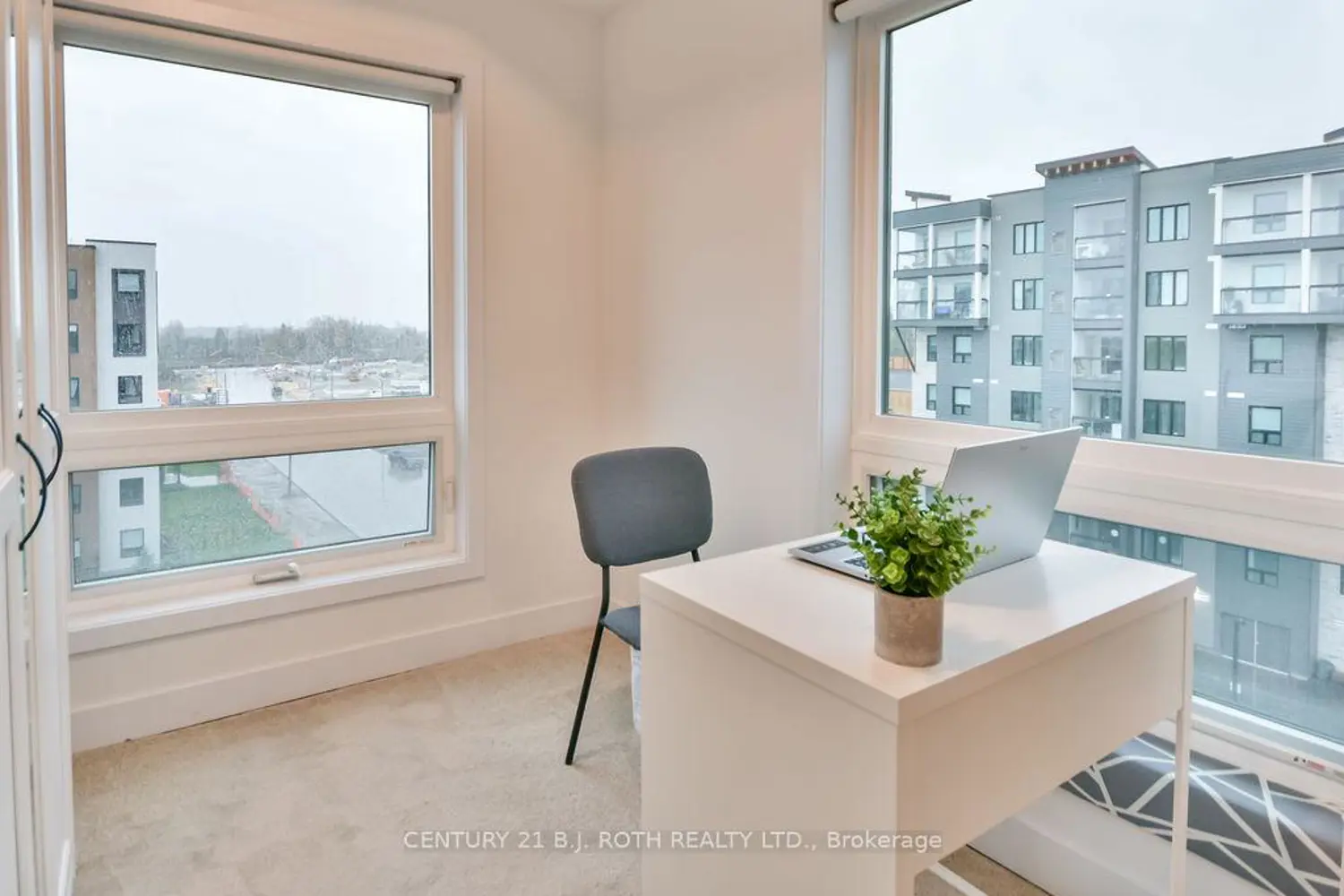 Additional image 10 of 8 Culinary Lane 502